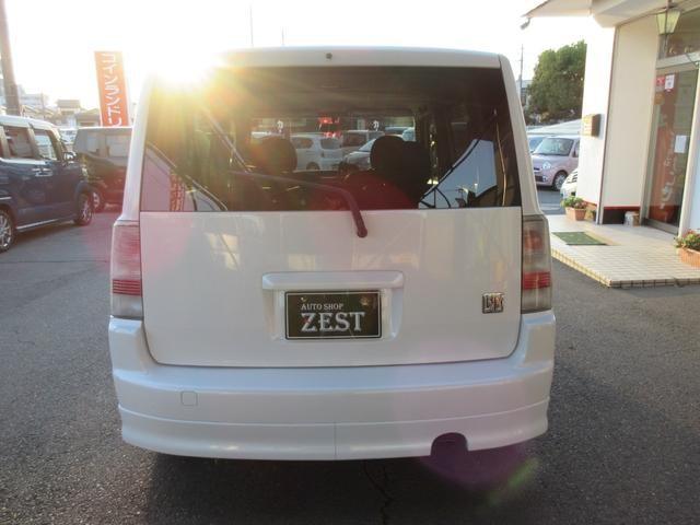 0404186A30260925W00112.jpg