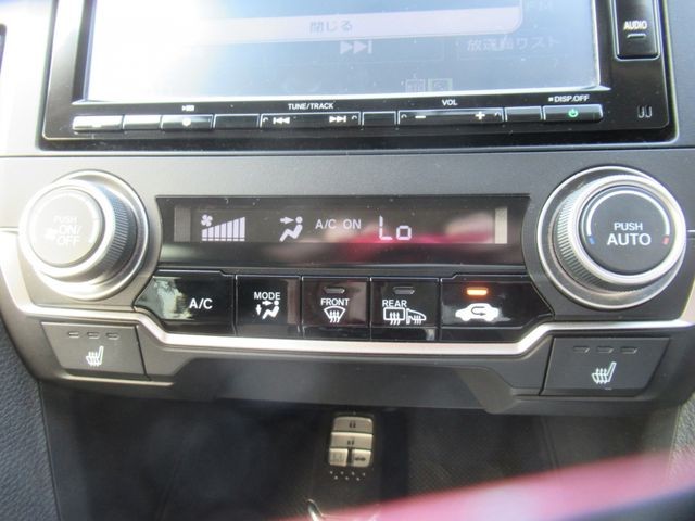 70eaf569bb4cc26109ae3c785f238e71.jpg
