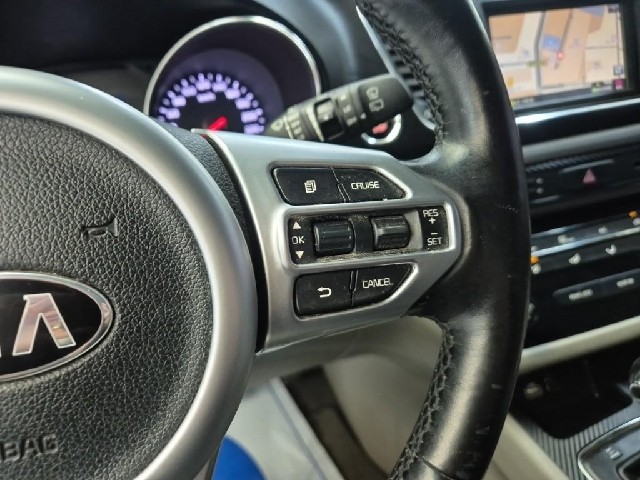 5111500636R15.jpg