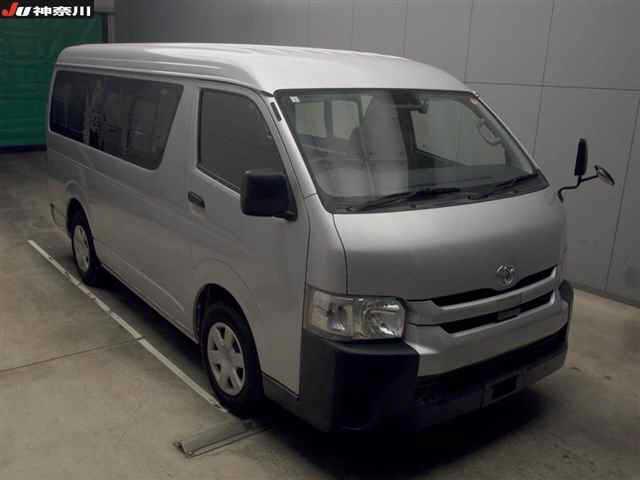 c3cb2813fc94ace8d9e1dc12e5b844b4.jpg