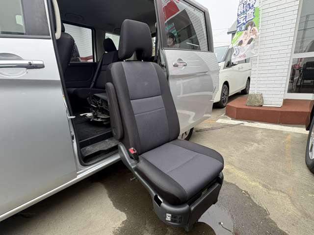 adce07d74f4a1e54a4b9ea11ab355034.jpg