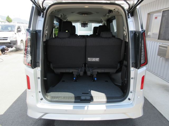 3ee6bcdd01589c378b1160773aa44702.jpg