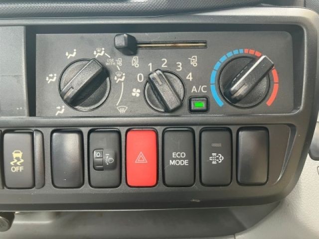 03b512e902e4fd0df8905afd3b989b84.jpg
