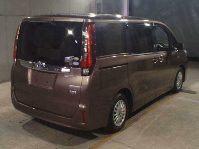 4d079de0ddfa8912a4eefbcc374589f8.jpg
