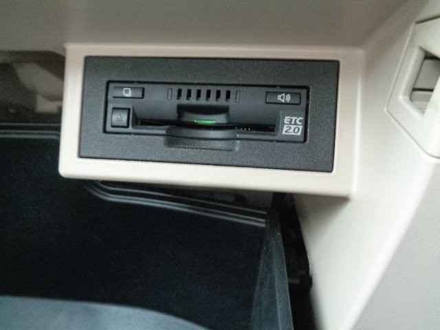 89853d9e54a7e348706610d603344469.jpg