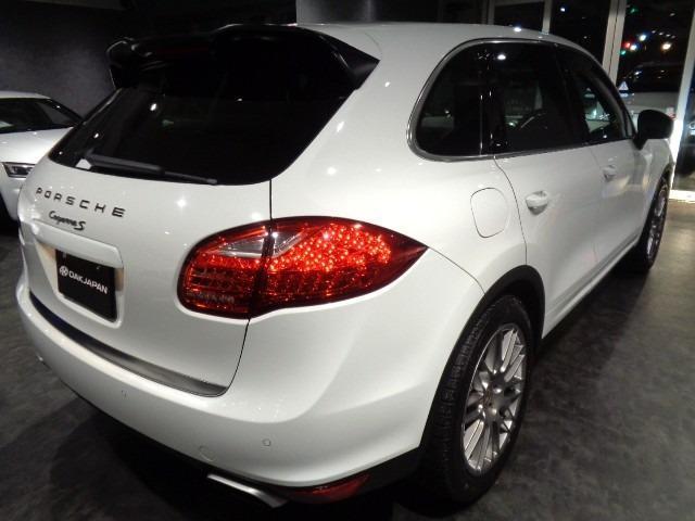eadc855ce6900e2490551f7fd477ee96.jpg
