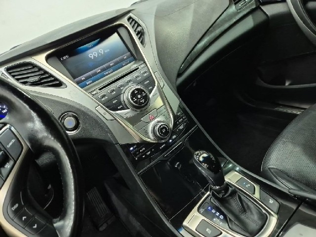 6051001796R10.jpg