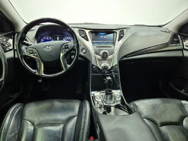 6051001796R7.jpg