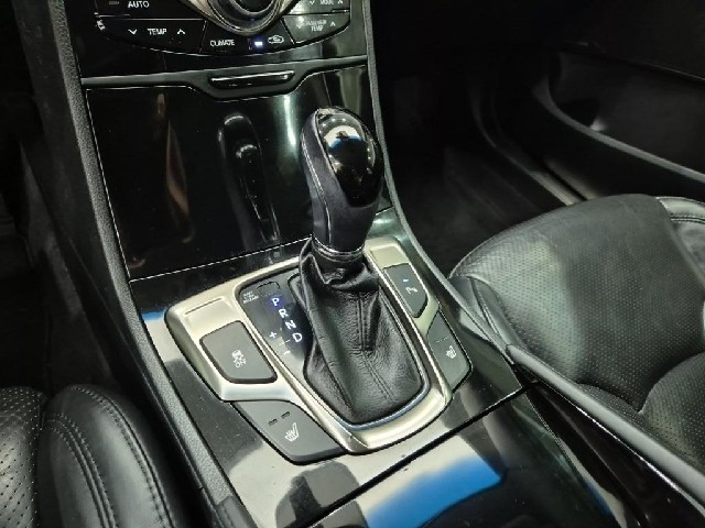 6051001796R8.jpg