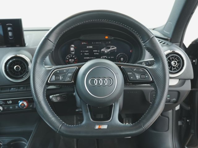 f22eb76225a799bd787234f1eb3ba23e.jpg