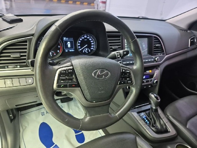6051500352R9.jpg