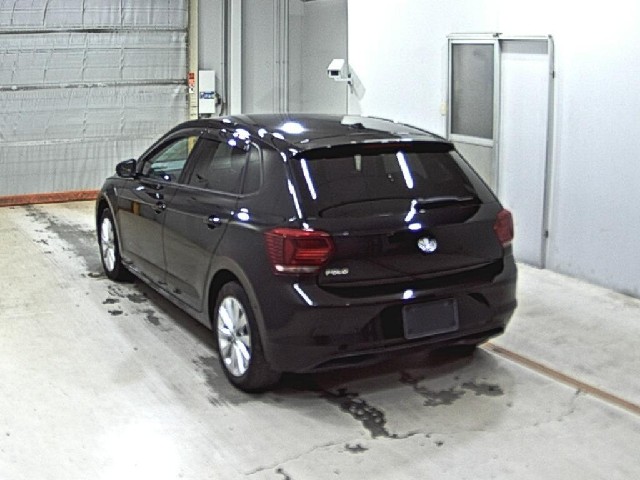 199eef30d07844d966fbf6489e5283b9.jpg