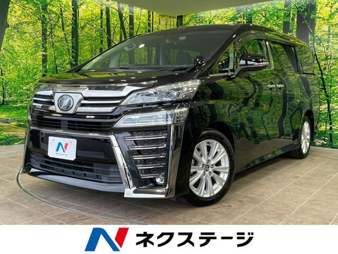 2019 Toyota Vellfire, photo 1 of 1