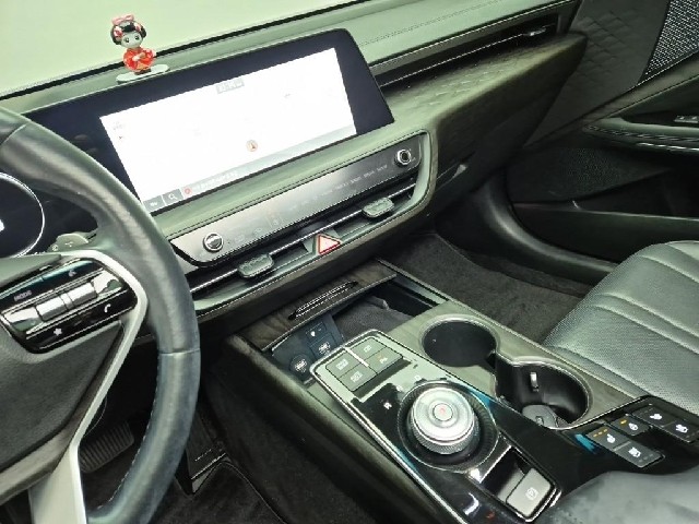 5121500243R10.jpg
