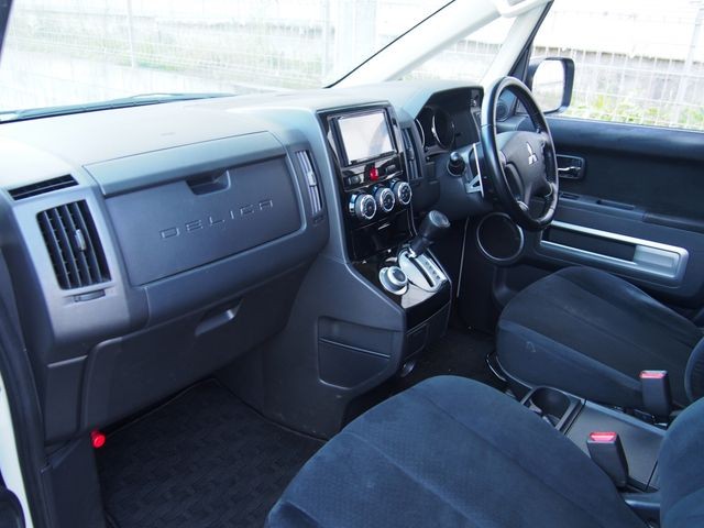 63135e2a4aca71507c17cca4b4f64bc9.jpg