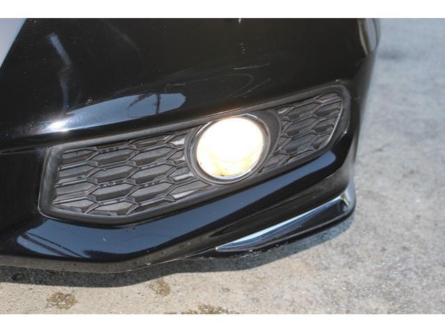 27199444_carP_l_12.jpg