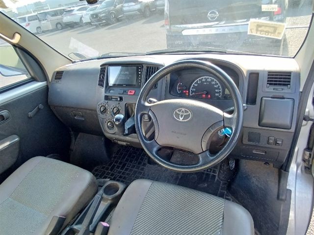 06.jpg