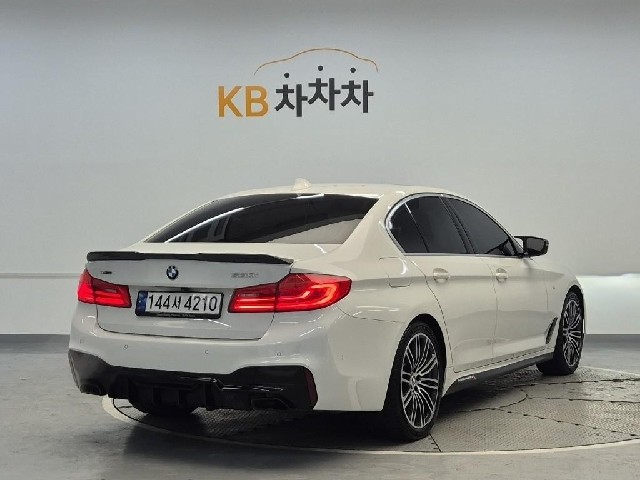 5111501978R3.jpg