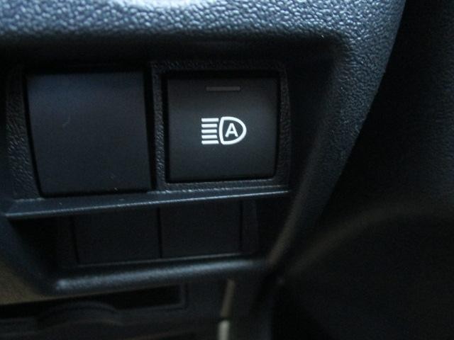 0302059A30260928W00116.jpg