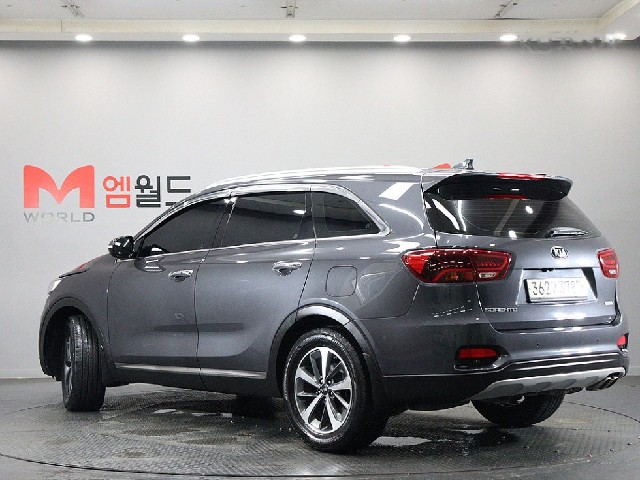 fca5c34fce5fd60f683aaa9e48c06eb3.jpeg