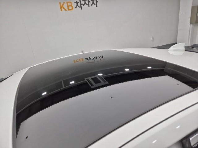 6051001821R13.jpg