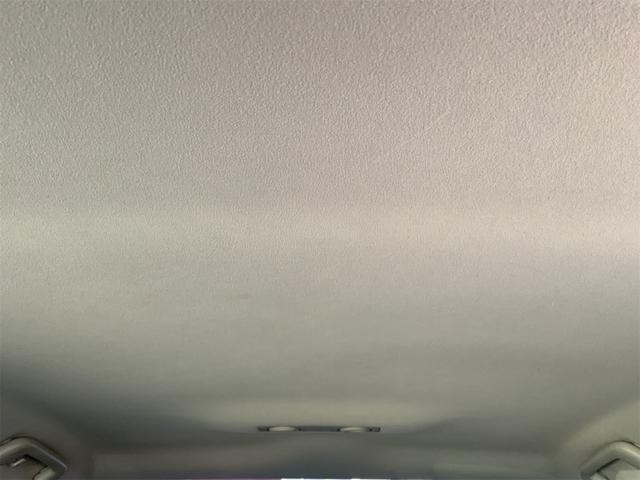0561155A30260924W00711.jpg