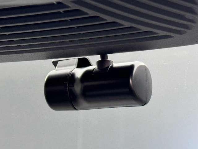 27093774_carP_l_13.jpg
