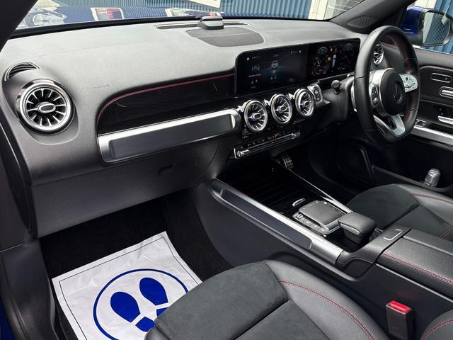 29cda6f68e7ed11650d595bafae748ed.jpg
