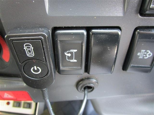 b22ac5af6d9820e8ce57e58ee982fcd8.jpg