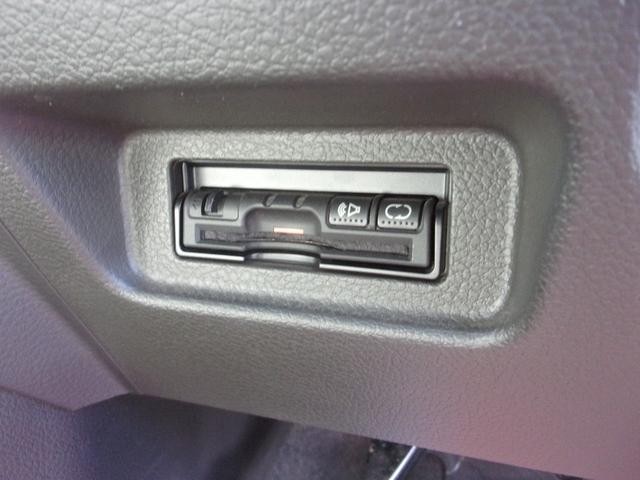 0500204A30260925W00114.jpg