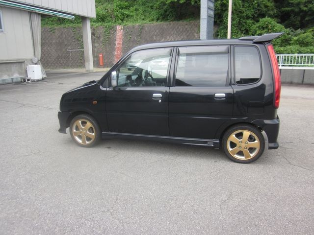 f9e3585c59bbc46e44fea2b5ea911131.jpg