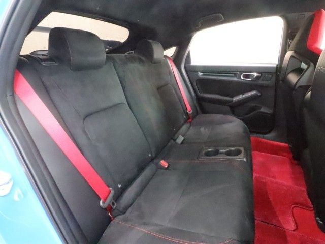 2b6a7ed69cab50cf83cf8d05bab34679.jpg