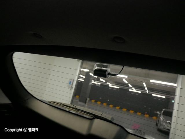 4011501757R12.jpg