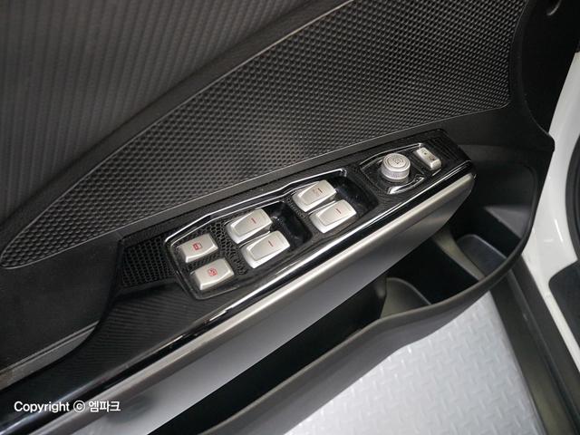 4011501757R14.jpg