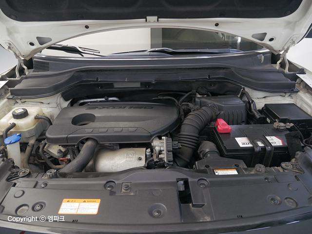 4011501757R5.jpg