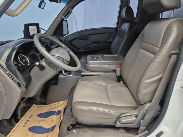6041500745R11.jpg