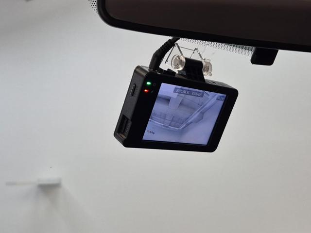 6041500745R14.jpg