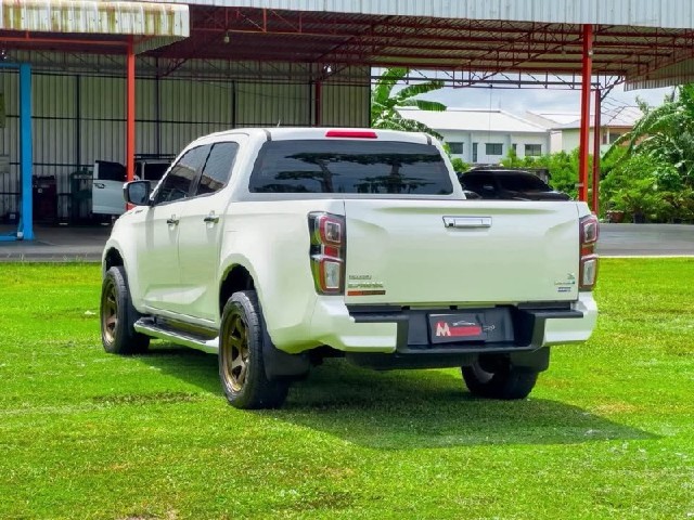 fef4b5273df2c54e5752b6321296c9e7.jpeg