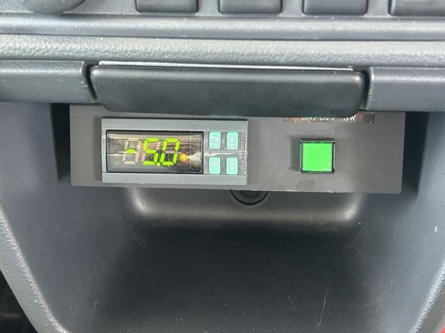 57f16d1efa4193bc243ab17c212e62d9.jpg