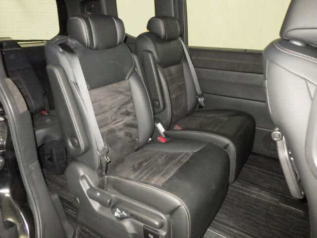 ef73ae85757b49414346972787e325a7.jpg