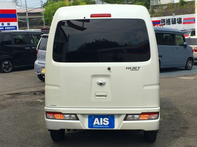 f859f470eb492850dbde551c112835ec.jpg