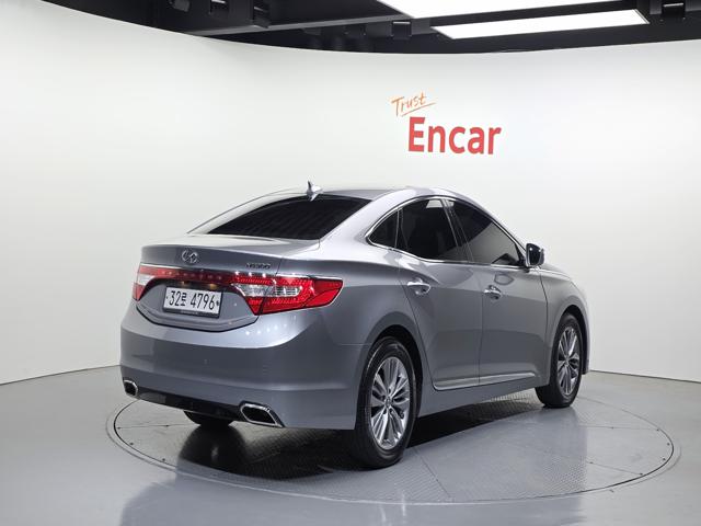 b416c5e63bba52b578bc7355034b05b7.jpg