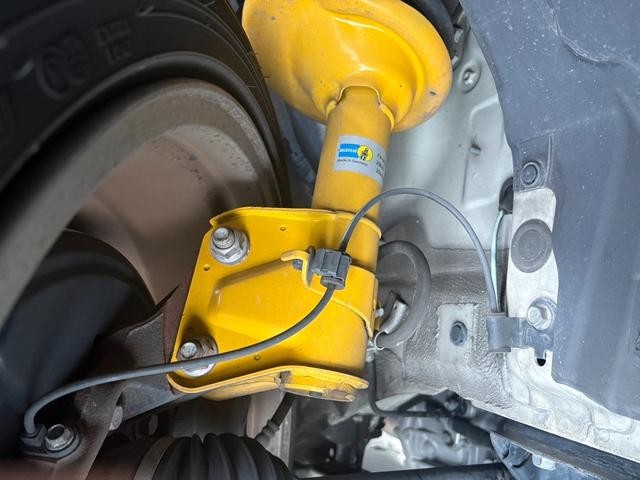 0505027A30261001W00108.jpg
