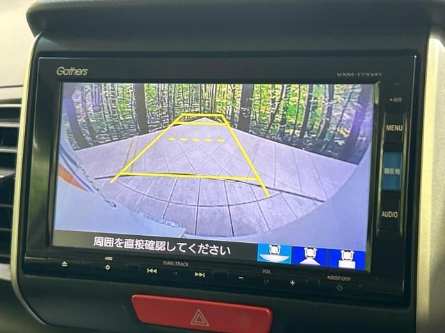 18301404_carP_l_4.jpg
