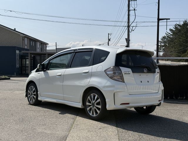 a42591ede45954e329afa95b92c1f6c5.jpg