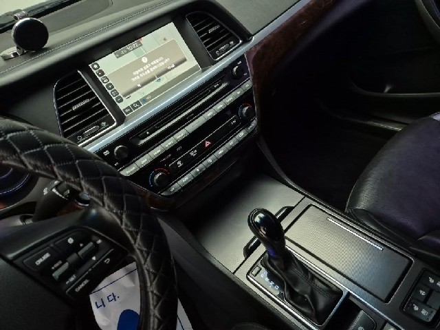 5121001147R10.jpg