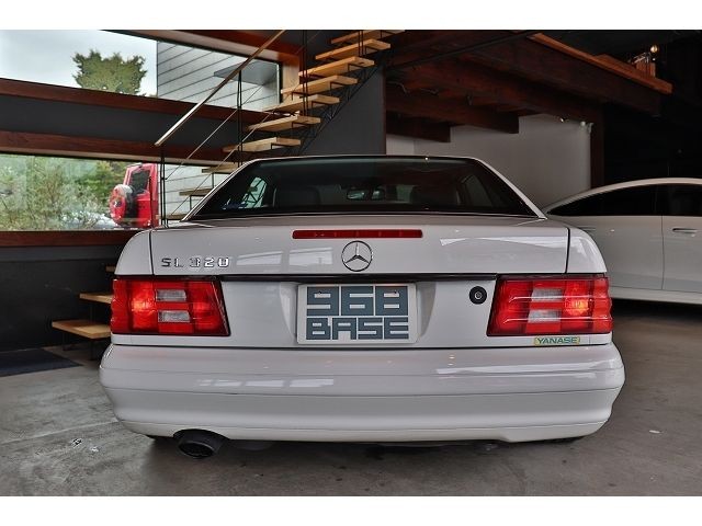 4edaecf2d669ef8eef8bbb771cc702f9.jpg
