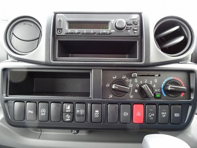 4e3790f1162ccdafb95a53ae2d03dd52.jpg