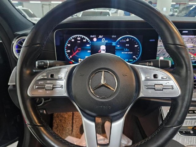458e3fab37dd4f6e460d1691852dd12f.jpeg