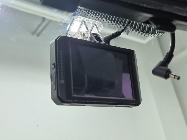 6051000706R14.jpg